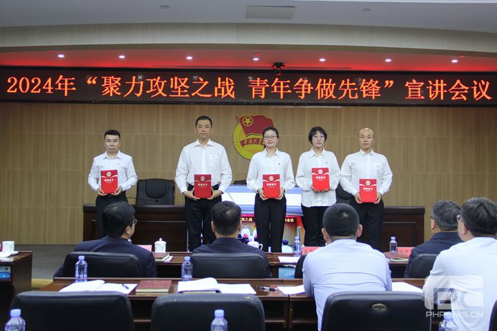 公司职工李继兵获“最美志愿者”荣誉称号